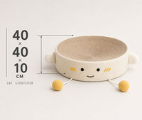 Grattoir à chat mignon, tapis à gratter rond avec des pompons jouets pour chats d'intérieur