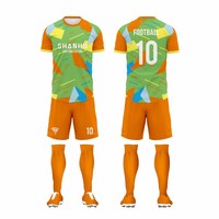 Ensemble de maillots de football pour hommes en polyester personnalisé en usine avec impression par sublimation pour vêtements de sport d'été, uniforme de football
