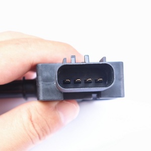 6520-81-1010 6520811010 Sensor de Presión de Gases de Escape 2871960 Q229822 para 6D107 6D125 PC200-10 PC350-10 - Product Image 1