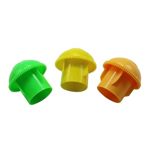 Embouts de protection renforcés pour échafaudage et barres d'armature en plastique durable industriel avec conception filetée de sécurité - Product Image 4