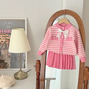 Luxus-Stil Mädchen Kleidung Langarm gestrickt Falten rock Outfits Rosa Strickjacke Rock Strick pullover für Baby kleidung Mädchen