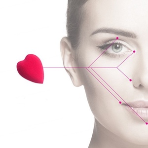 Éponge de maquillage en forme de cœur 3D rose sans latex pour fond de teint, applicateur de beauté Love Puff OEM - Product Image 4