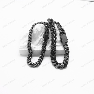 Stainless Steel Cuban Link Bracelet with Matte Vintage Finish Heavy Duty Chain Design Gothic Punk Style Jewelry <b>for</b> <b>Men</b> - Product Image 3