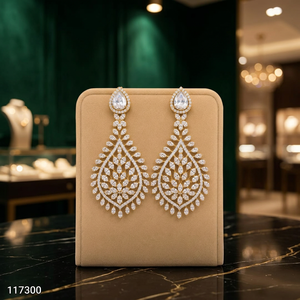 Boucles d'oreilles pendantes élégantes en laiton et cristal en forme de goutte Ping Bling pour femme, plaquées or, motif floral, ensemble de luxe pour mariée et mariage - Product Image 3
