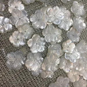 Lily Pad Mother of Pearl Flower 20mm 25mm 30mm white sea shell mop flower bead