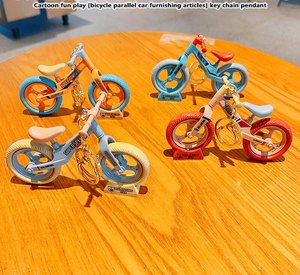 Porte-clés mini vélo en gros, pendentif créatif en forme de vélo d'équilibre, chaîne mignonne pour décoration de sac, cadeau pour enfants, faveurs de fête - Product Image 2