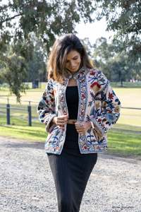 Chaqueta Acolchada Blanca Kantha para Mujer, Otoño/Invierno, Cierre de Botones, Manga Larga, Bordada, Ecológica, de Lona, Algodón Puro, Moderna - Product Image 3