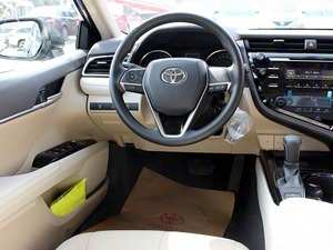 Toyota CamryS 2018, 2.0L Gasolina, Sedán, Transmisión Automática, Cómodo, Usado, para Exportación - Product Image 4
