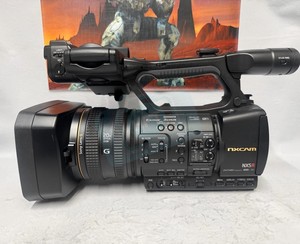 HFT Professional HXR-NX5R Full-frame CMOS Digital Video Camera 3.5-inch Display 10x-20x Optical Dual SD/CF Card 2.07MP F1.6 Prof - Product Image 1
