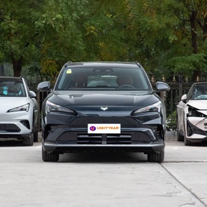 SUV Eléctrico ARCFOX Alpha T5 de Alto Rendimiento con Plataforma de 800V y Recarga <span class=keywords><strong>Ultra</strong></span> Rápida en 15 Minutos para los Amantes de la Tecnología - Product Image 2