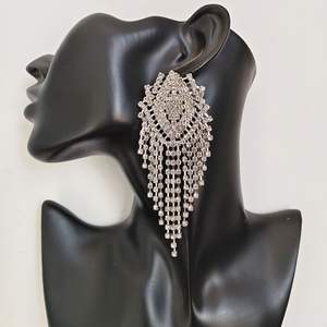 Toptan Takı Ucuz Fiyat Küpe Stoğu Alaşım Altın Gümüş Kaplama Kristal Her Çeşit Küpe Rastgele Gönderim - Product Image 3