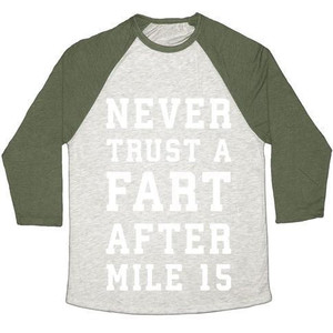 Camiseta de béisbol unisex Tri-Blend con estampado de "Never Trust a Fart After Mile 15" - Product Image 5