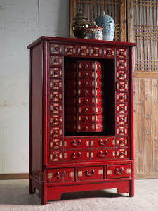 無垢材の古典的な明清時代の中国医学キャビネット、中国風の赤い多段引き出しのアンティーク薬収納キャビネット - Product Image 4
