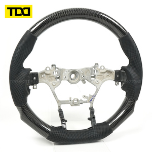 พวงมาลัยคาร์บอนไฟเบอร์แท้ TDD สำหรับ Toyota Hilux สไตล์สปอร์ตเรซซิ่ง ปรับแต่งได้ - Product Image 2