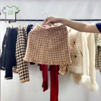 Vente en gros Ensemble d'occasion pour dames pour l'hiver Vêtements d'occasion décontractés élégants et chauds de bonne qualité pour femmes