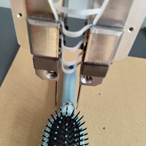 Machine à agrafes élastiques pneumatique automatique de qualité industrielle sans lames pour l'emballage de jouets et de cartons - Product Image 5