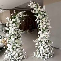 Susunan Bunga Lorong Pernikahan dengan Dekorasi Lengkung Putih, Bunga Baby Breath Buatan, Anggrek, Mawar Sutra untuk Dekorasi