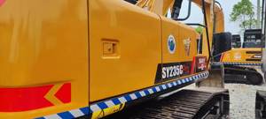 Excavadora hidráulica sobre orugas Sany SY235 usada para ingeniería de construcción Características Motor central Caja de cambios Cojinete de bomba de engranajes - Product Image 5