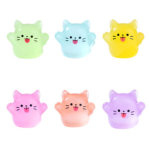 Venta al por mayor Micro paisaje creativo luminoso lindo gatito gato muñeca ornamento pequeño ornamento - Product Image 1