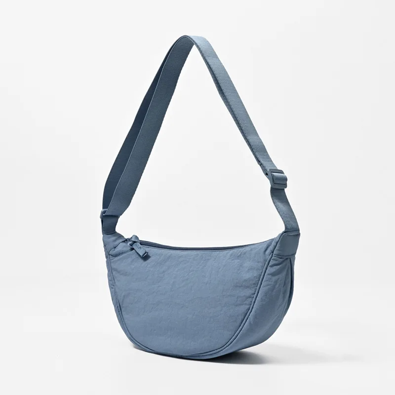 【mondemonde】送料関税込★Classic button half moon nylon bag MUSINSA公式 | MONDE MONDE Classic Button Half Moon Nylon Bag