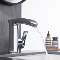 Vente en gros Robinet de lavabo chaud et froid Robinet cascade Robinets de salle de bain Robinet mitigeur de lavabo Robinet mitigeur de lavabo pour salle de bain
