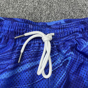 Pantalones cortos de baloncesto estampados personalizados Pantalones cortos deportivos de malla transpirable con bolsillo con cremallera Tallas grandes Diseña tus propios pantalones cortos - Product Image 3