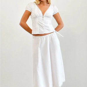 Customized Vintage Corset-Inspired Button Front Short Sleeve <strong>White</strong> <strong>Lace</strong> Trim <strong>Crop</strong> <strong>Top</strong> - Product Image 4