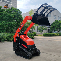 Mini Crawler Loader Kubota Diesel Ringkas dengan Bucket Cakar Penggenggam untuk Pemindahan Kerikil dan Proyek Pengolahan Halaman Belakang