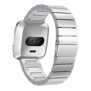 <span class=keywords><strong>Bracelet</strong></span> de remplacement de <span class=keywords><strong>bracelet</strong></span> en acier inoxydable à fermoir classique pour <span class=keywords><strong>Fitbit</strong></span> <span class=keywords><strong>Versa</strong></span>/<span class=keywords><strong>Versa</strong></span> Lite/<span class=keywords><strong>Versa</strong></span> <span class=keywords><strong>2</strong></span> <span class=keywords><strong>bracelet</strong></span> de montre en métal à une perle - Product Image 3