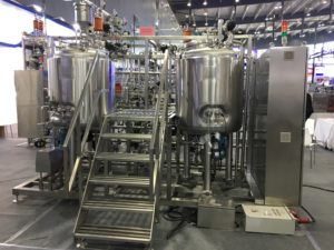 Sistema de Preparación, Tanque de Mezcla de Líquidos, Mezclador Industrial de Acero Inoxidable 316L con Control PLC - Product Image 3