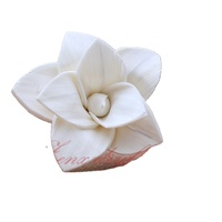 Meilleures fleurs artificielles en bois de Sola faites à la main - Gardenia disponible en tailles (6/8/10cm) pour la décoration intérieure à un prix optimal