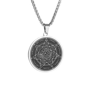 Punk étoile à sept branches Viking étanche, Anti couleur en acier inoxydable accessoires de mode pendentif collier hommes en gros - Product Image 5