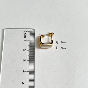 Pendientes Sencillos de Plata de Ley 925 para Mujer, Joyería Fina y Delicada para Uso Diario - Product Image 2