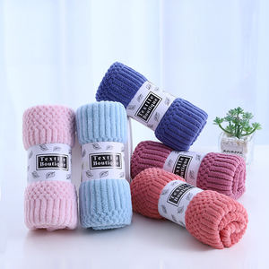 クリスマスとバレンタインデーのための<span class=keywords><strong>3</strong></span>ピースオフィスギフトセットプロモーションマグスプーンタオルホットビジネスギフトプレゼントアイテム - Product Image 3