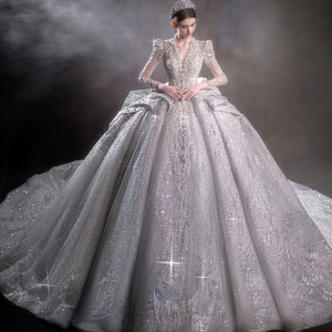Robes de mariée bouffantes à col en V, pailletées et ornées de perles LSHT102 pour femmes - Product Image 1