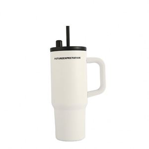 Mug de voyage isotherme sous vide 720 ml (24 oz) avec poignée, couvercle, paille et base antidérapante pour café froid - Product Image 3