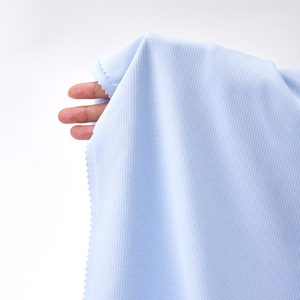 Tessuto 90% 10% in poliestere Spandex protezione solare con finitura morbida opaca tessuto UPF50 + per indumenti protettivi solari - Product Image 2