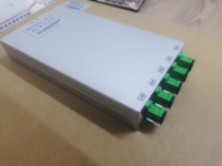 Mini amplificateur optique EDFA 1550nm 8 ports 16dBm à fibre dopée à l'erbium, faible bruit pour OLT CATV FTTH