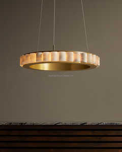 Lampadario <span class=keywords><strong>Vintage</strong></span> Ovale in Alabastro Bianco, Ampio 60 Pollici, Struttura in Ottone Spazzolato per Soggiorno, Sala da Pranzo, Ristorante - Product Image 5