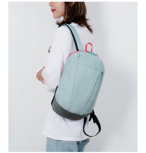 <span class=keywords><strong>Sac</strong></span> à dos de randonnée léger / <span class=keywords><strong>Sac</strong></span> à dos multi-usages résistant à l'eau pour femmes et hommes, tissu Oxford pour voyage et camping, vert brume - Product Image 5
