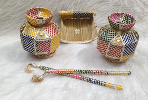 Ensemble de pot et de soupière décorés de couleurs vives, accessoires de mariage traditionnels indiens, décoration pour la cérémonie Sangeet, décoration ethnique pour la cérémonie Mehendi - Product Image 3
