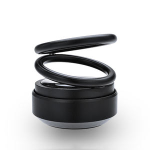 Deodorante per auto solare a rotazione di 360 gradi a doppio anello per aromaterapia profumo di resina liquida solida purificatore d'aria - Product Image 3