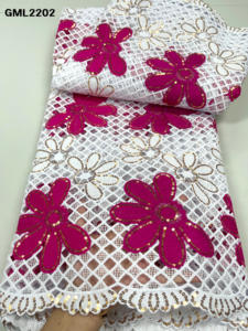 Commercio all'ingrosso 2022 nuovo arrivo <span class=keywords><strong>Guipure</strong></span> di pizzo cavo bianco con paillettes ricamo nigeriano tessuto di pizzo <span class=keywords><strong>Guipure</strong></span> di seta del latte - Product Image 5