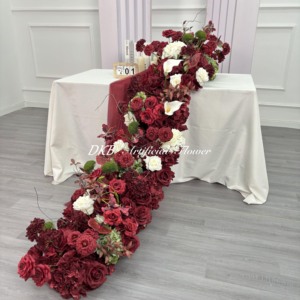 Chemin de table en fleurs artificielles rouges de 200 cm, arrangement floral mixte de roses, d'hortensias et de pivoines rouge foncé, décoration de table - Product Image 2