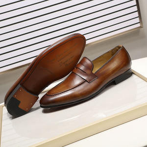 Zapatos de Hombre de Talla Grande Personalizados de Alta Calidad, de Cuero Clásico, Adecuados para Ocasiones Casuales, de Negocios y Formales - Product Image 1