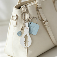 Nouveau porte-clés en cuir PU en forme de crabe, breloque pour sacs à main, mini porte-clés animal de dessin animé