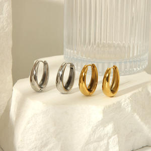 ต่างหูห่วงสแตนเลสกลมชุบทองเครื่องประดับแฟชั่นหรูหราสำหรับผู้หญิง - Product Image 2