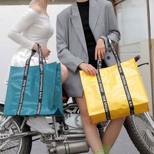 Sac fourre-tout de grande capacité, imperméable, personnalisé, en PP tissé, sac à bandoulière pour femmes, sac de shopping - Product Image 2