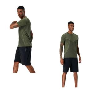 เสื้อยืดสำหรับผู้ชายเสื้อยืดผ้าโพลีเอสเตอร์แห้งเร็วแบบกำหนดเอง100% - Product Image 3