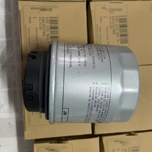 03C115561H 03C115561D 03C115561E W712/94 Oil Filter for Golf Beetle jetta Scirocco
